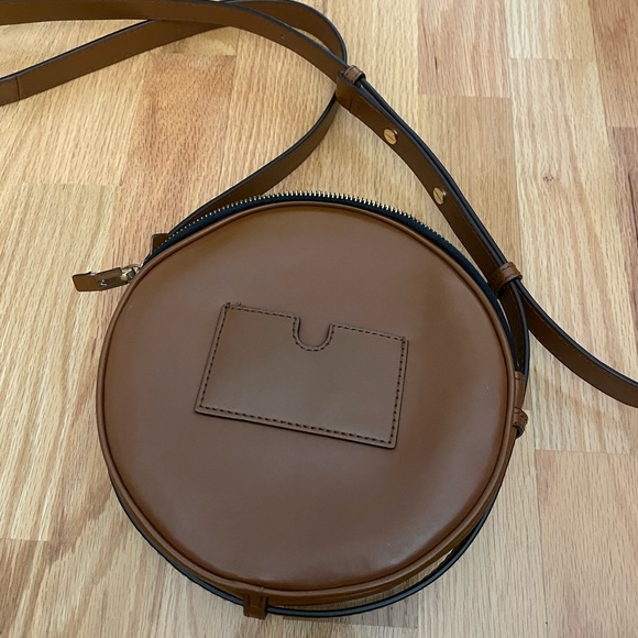 Mocha Round Purse - Picture 4 of 8